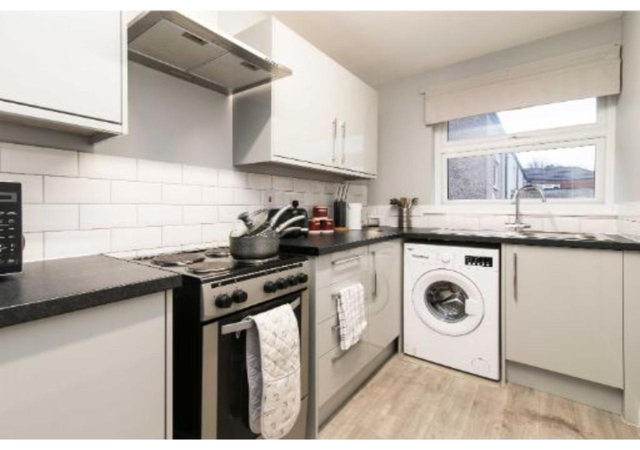 Apartamento Sublime Stays Coventry- Jenner Pet Friendly With Parking *